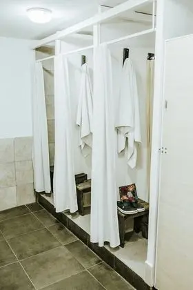 Standard Tek Büyük Yataklı Oda, Ortak Banyo
