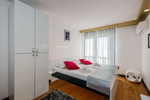 Standard Tek Büyük veya İki Ayrı Yataklı Oda, 1 Yatak Odası, Plaj Manzaralı