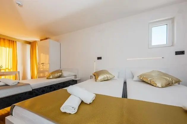 Standard Üç Kişilik Oda