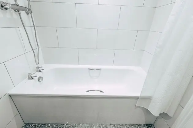 Bir adet Çift Kişilik Yataklı