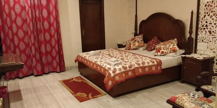 Tek Büyük veya İki Ayrı Yataklı Oda