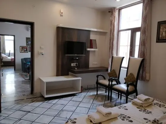 Tek Büyük veya İki Ayrı Yataklı Oda