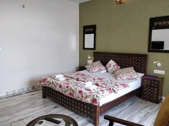 Tek Büyük veya İki Ayrı Yataklı Oda