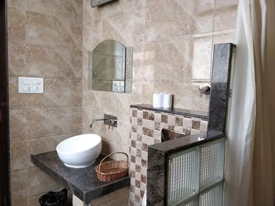 Tek Büyük veya İki Ayrı Yataklı Oda
