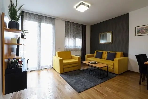 Standard Apart Daire, 1 Büyük (Queen) Boy Yatak ve Çekyat