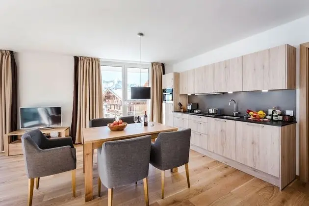 Deluxe Apart Daire, 2 Yatak Odası, Balkon, Dağ Manzaralı (60m²)