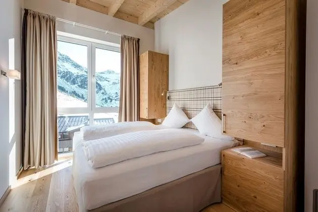 Deluxe Apart Daire, 2 Yatak Odası, Balkon, Dağ Manzaralı (60m²)