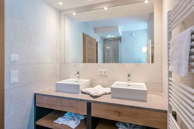 Deluxe Apart Daire, 2 Yatak Odası, Balkon, Dağ Manzaralı (60m²)