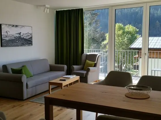 Apart Daire, 2 Yatak Odası, Balkon
