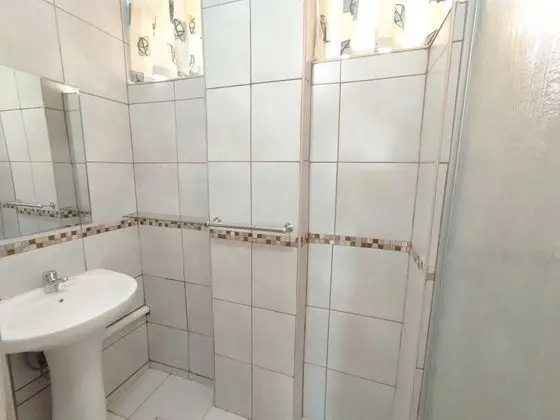 Comfort Apart Daire, 2 Yatak Odası, Kısmi Deniz Manzaralı, Bahçeli