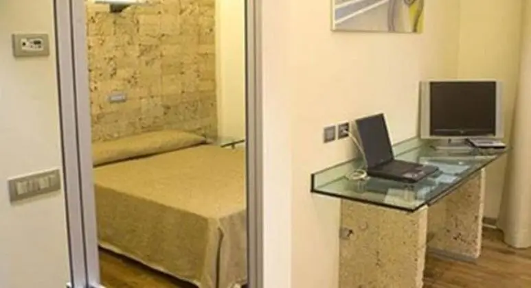 Standard Tek Büyük veya İki Ayrı Yataklı Oda