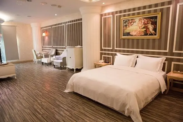 Premium Süit (Check in time starts from 6pm)