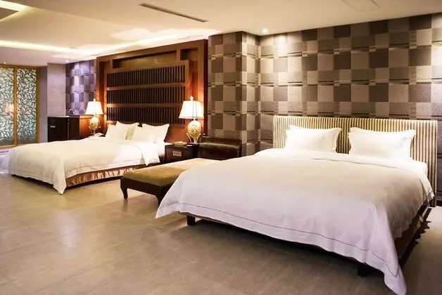 Presidential Süit (Check in time starts from 6pm)