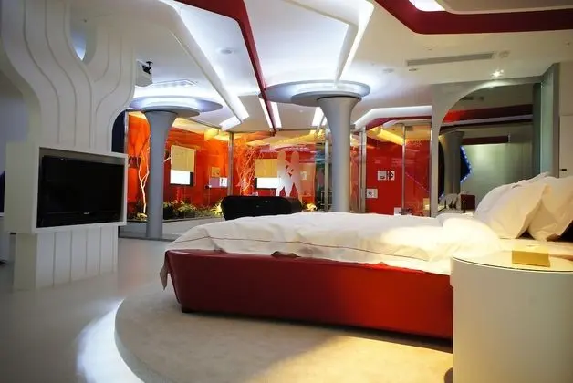 Grand Süit (Check in time starts from 6pm)