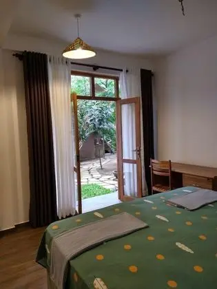 Üç Kişilik Oda, Balkon, Göl Manzaralı