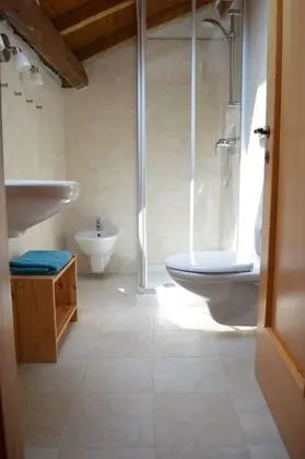 Dört Kişilik Oda, Birden Çok Yatak, Sigara İçilmez, Nehir Manzaralı