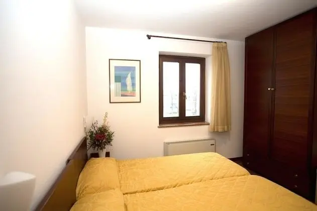 Tek Büyük veya İki Ayrı Yataklı Oda