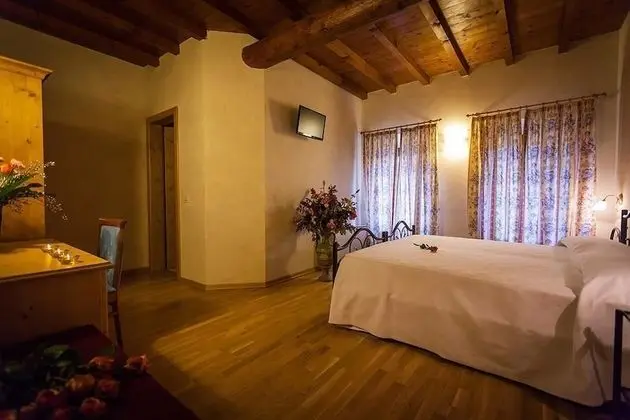 Superior Tek Büyük veya İki Ayrı Yataklı Oda