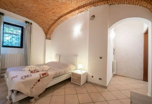 Family Apart Daire, 1 En Büyük (King) Boy Yatak ve Çekyat (Alla Corte Di Angera)