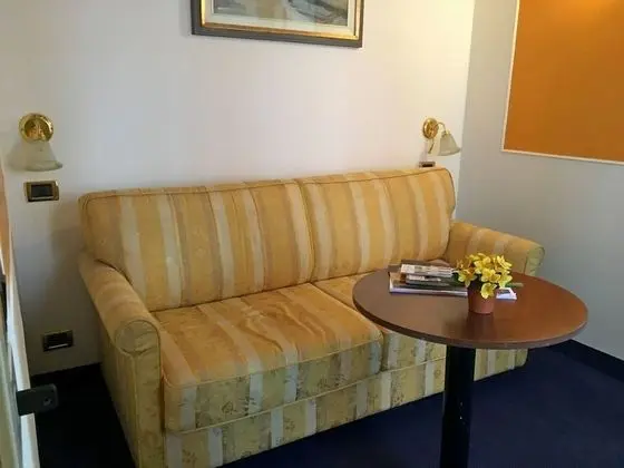 Superior Üç Kişilik Oda, Kanal Manzaralı