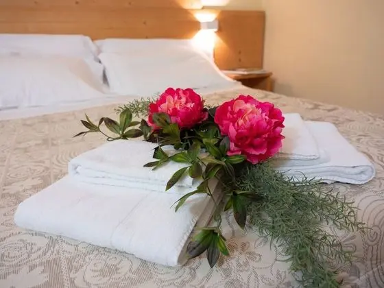 Üç Kişilik Oda, Balkon