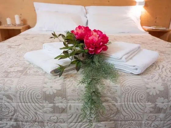 Üç Kişilik Oda, Balkon