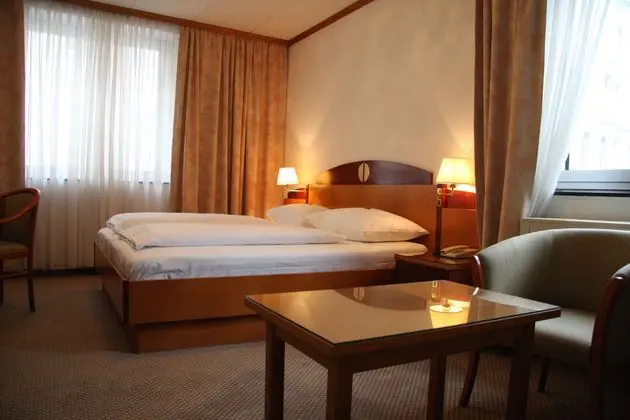 Çift ​​kişilik Superior