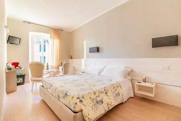 Honeymoon Tek Büyük Yataklı Oda, Deniz Manzaralı (Alla Marina 2)