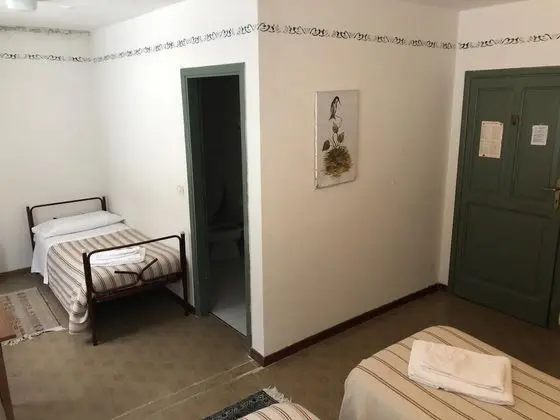 Tek Büyük veya İki Ayrı Yataklı Oda