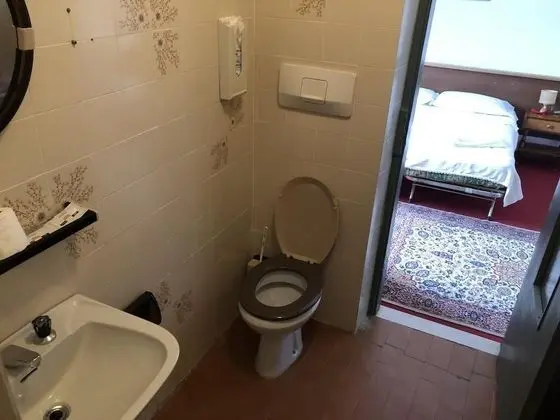 Tek Büyük veya İki Ayrı Yataklı Oda