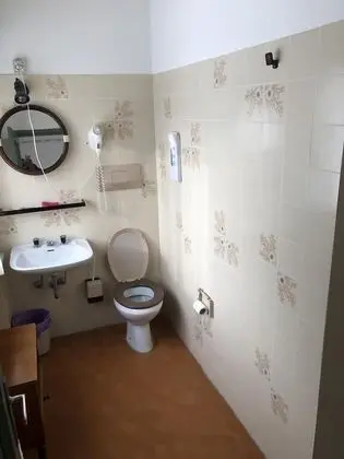 Tek Büyük veya İki Ayrı Yataklı Oda