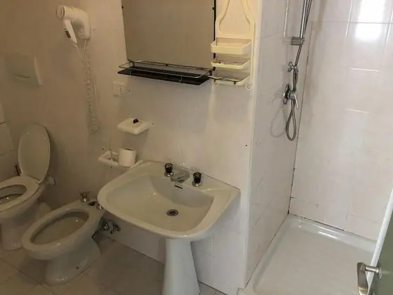 Tek Büyük Yataklı Oda, Özel Banyo (External)
