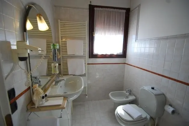 Standard Büyük Yataklı Tek Kişilik Oda, Özel Banyo