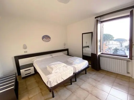 Classic Tek Büyük veya İki Ayrı Yataklı Oda