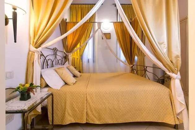 Superior Tek Büyük Yataklı Oda