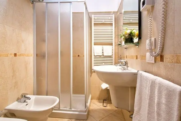 Superior Tek Büyük Yataklı Oda