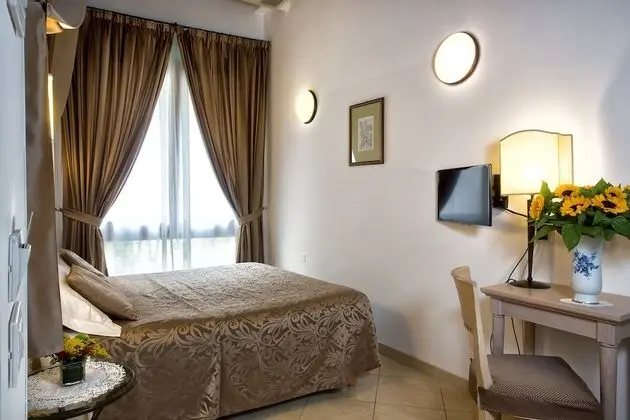 Superior Tek Büyük Yataklı Oda, Kanal Manzaralı