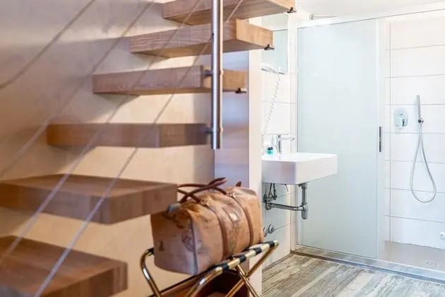 Junior Süit, Kanal Manzaralı