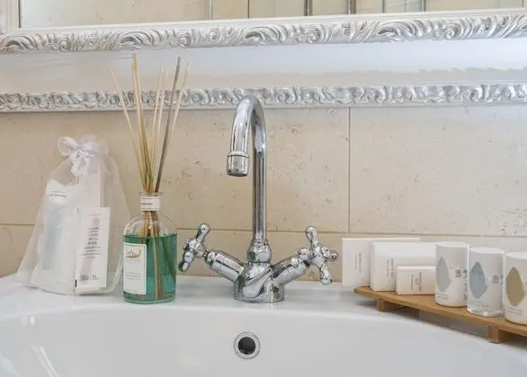 Luxury Süit, Kanal Manzaralı