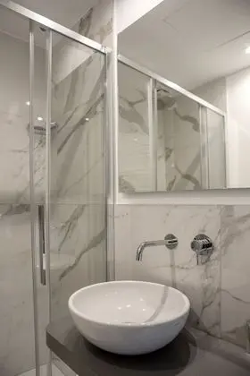 Classic Tek Büyük veya İki Ayrı Yataklı Oda