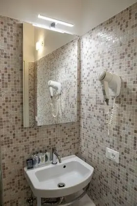 Classic Tek Büyük veya İki Ayrı Yataklı Oda