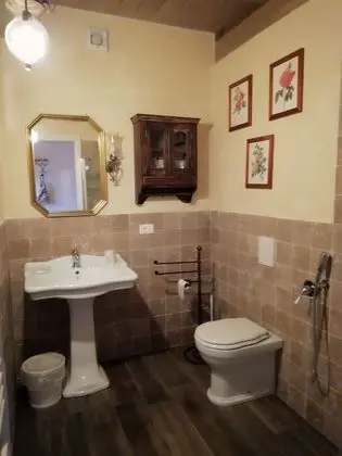 Tek Büyük Yataklı Oda, 1 En Büyük (King) Boy Yatak, Sigara İçilmez, Dağ Manzaralı (La Volpe)