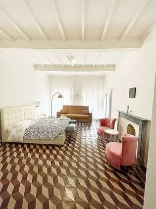 Çatı Katı (Loft) (Corso Italia, 108)