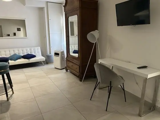 Çatı Katı (Loft) (Corso Italia, 108)