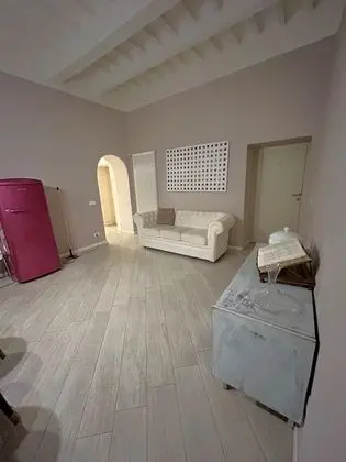 Süit (Corso Italia, 114)