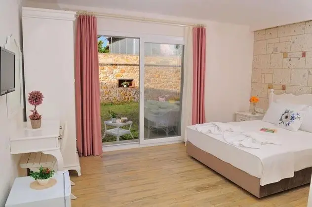 Bahçe Katı Standart Oda, Bahçe Manzaralı, Bahçe Katı