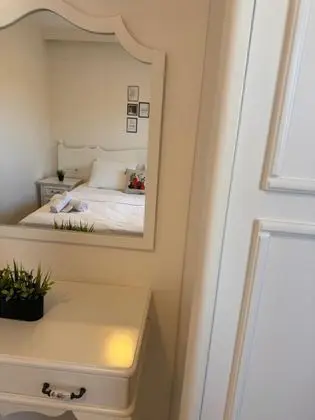 Deluxe Oda-Balkonlu, Kısmi Deniz Manzaralı, Balkonlu