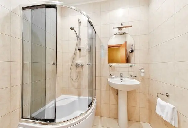 Standard Tek Büyük veya İki Ayrı Yataklı Oda