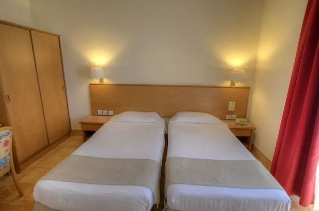 Üç Kişilik Oda, Balkon