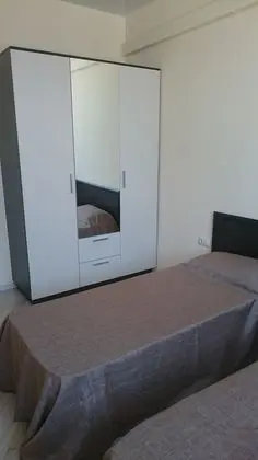 Apart Daire, 2 Yatak Odası, Nehir Manzaralı